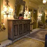 Marge Hotel
